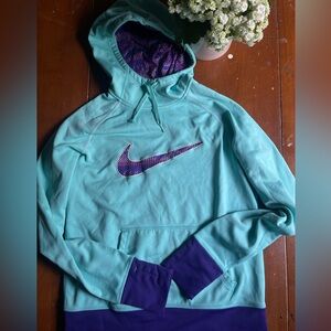 Women’s Nike hoodie